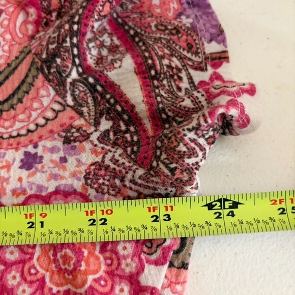 Fresh Blouse Women's Large V-Neck Paisley Short Sleeve Colorful Top Shirt - Picture 7 of 7